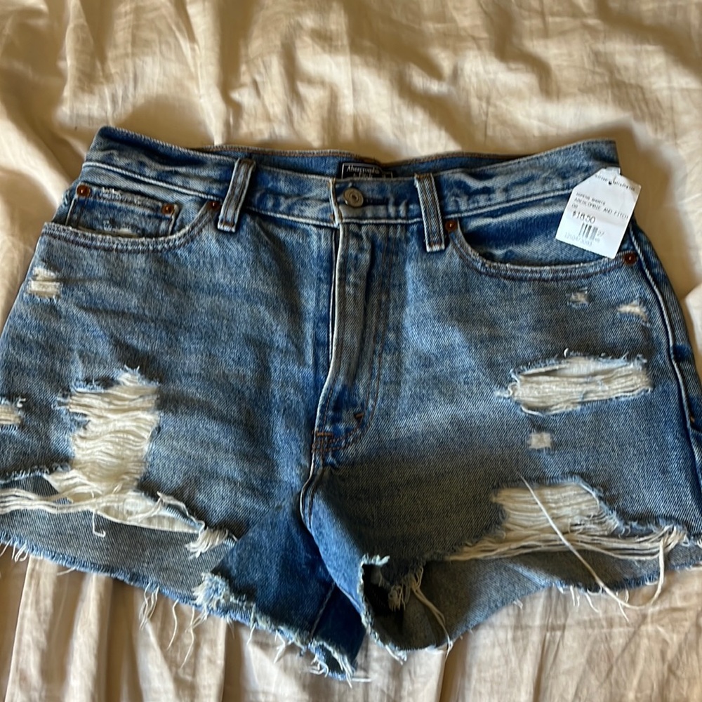 denim ripped shorts